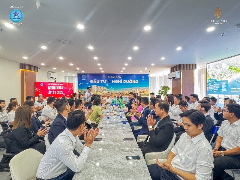 LÃNH ĐẠO TDG GROUP THĂM VÀ CHÚC TẾT 2 CÔNG TY THÀNH VIÊN MT HOLDING VÀ DC HOLDINGS